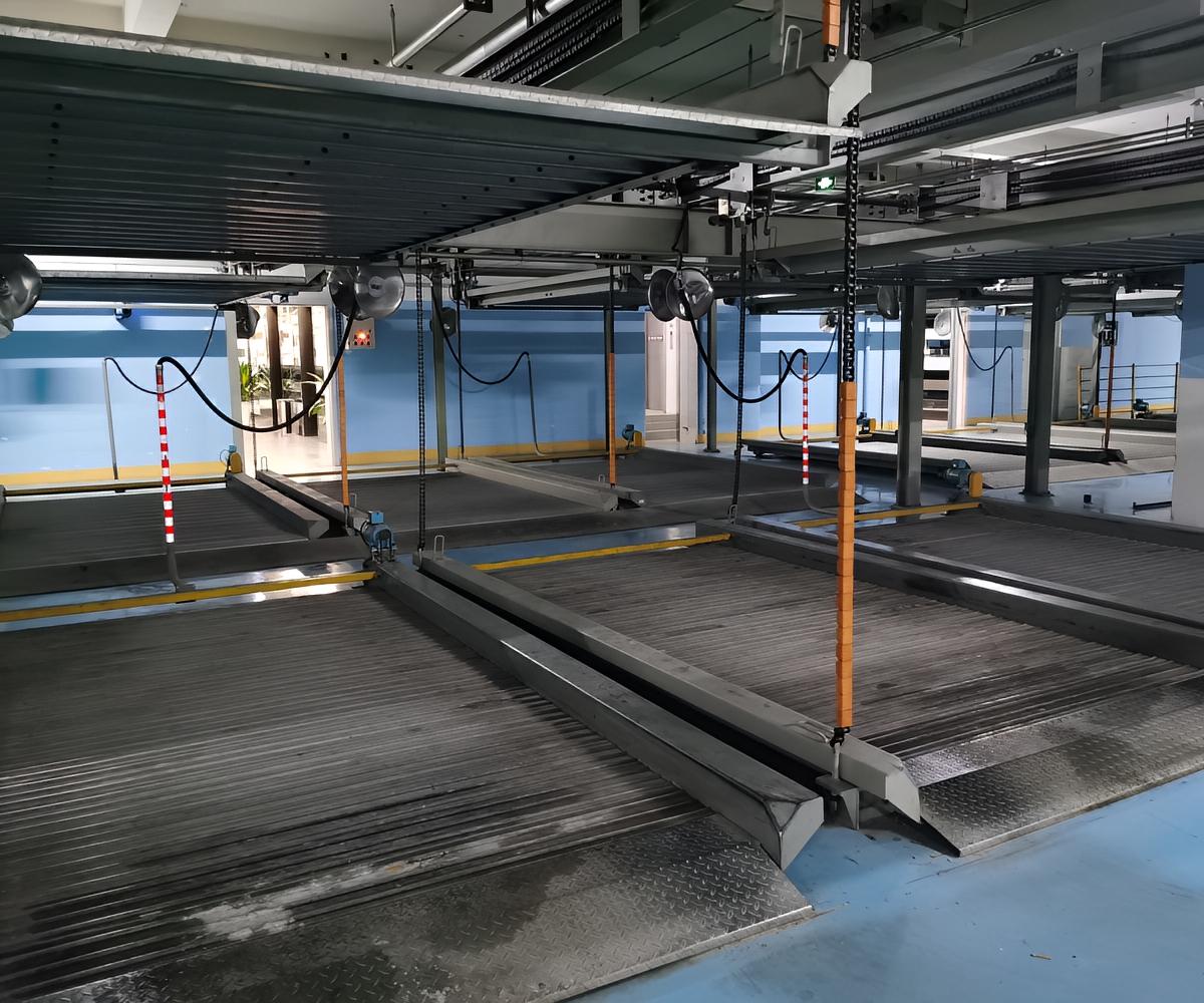 三臺立體車庫升降橫移機械式停車位廠商技術(shù)實力與市場定位的深度剖析